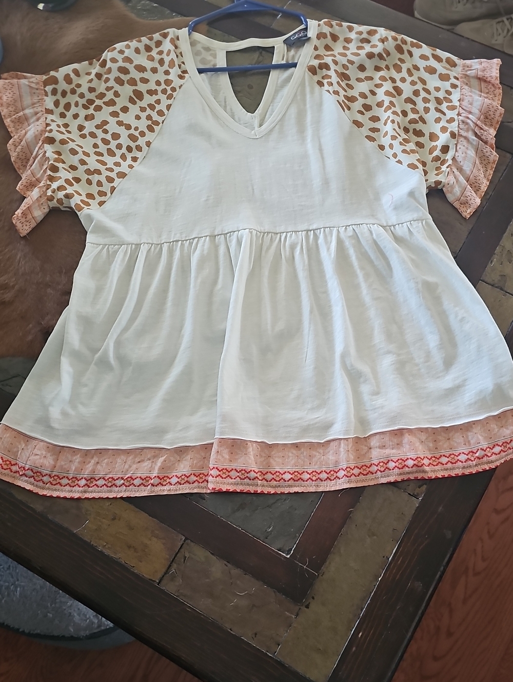 GIGI PIP Cream Peplum Top with Peach Patterned Ruffle Sleeves